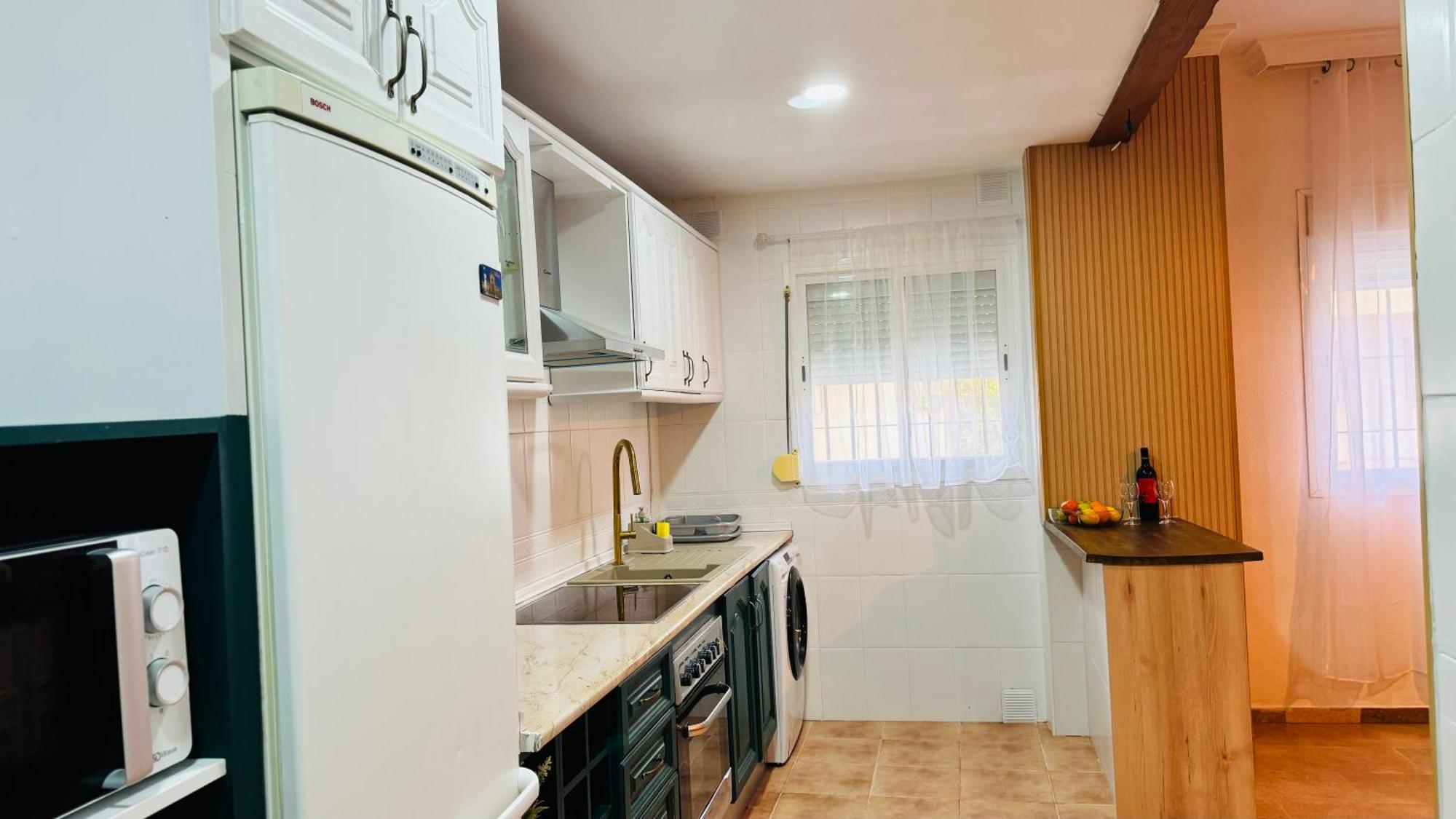 Torrevida 80 Metros De La Playa Y Piscina Abierta Apartment Rincón de la Victoria Екстериор снимка
